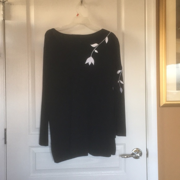 Formal Top and Skirt - Picture 3 of 6